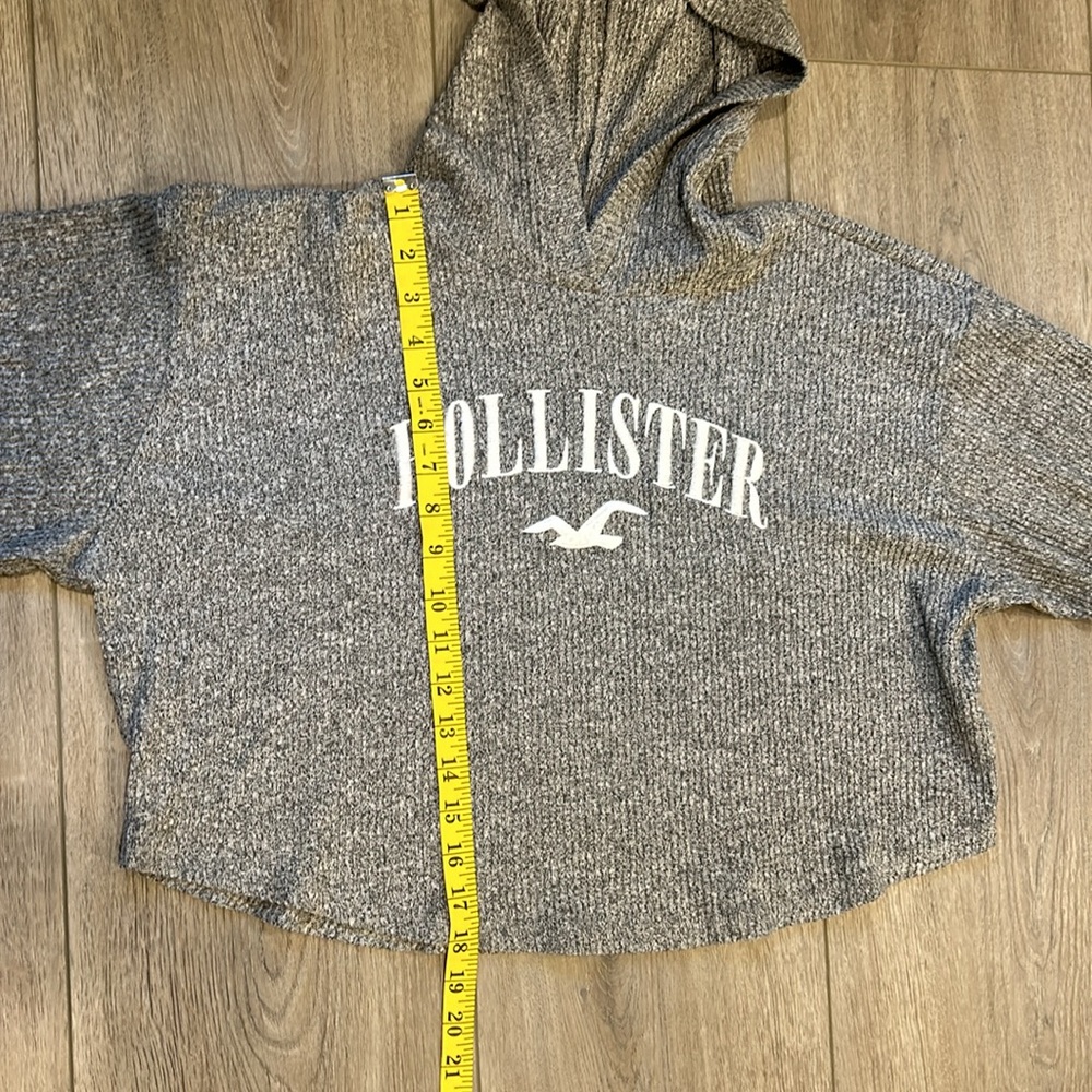 Hollister Cropped Lightweight Hoodie Size Medium - Picture 7 of 9